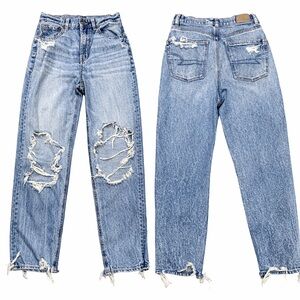 American Eagle Outfitters Light Blue Distressed Boyfriend Jeans